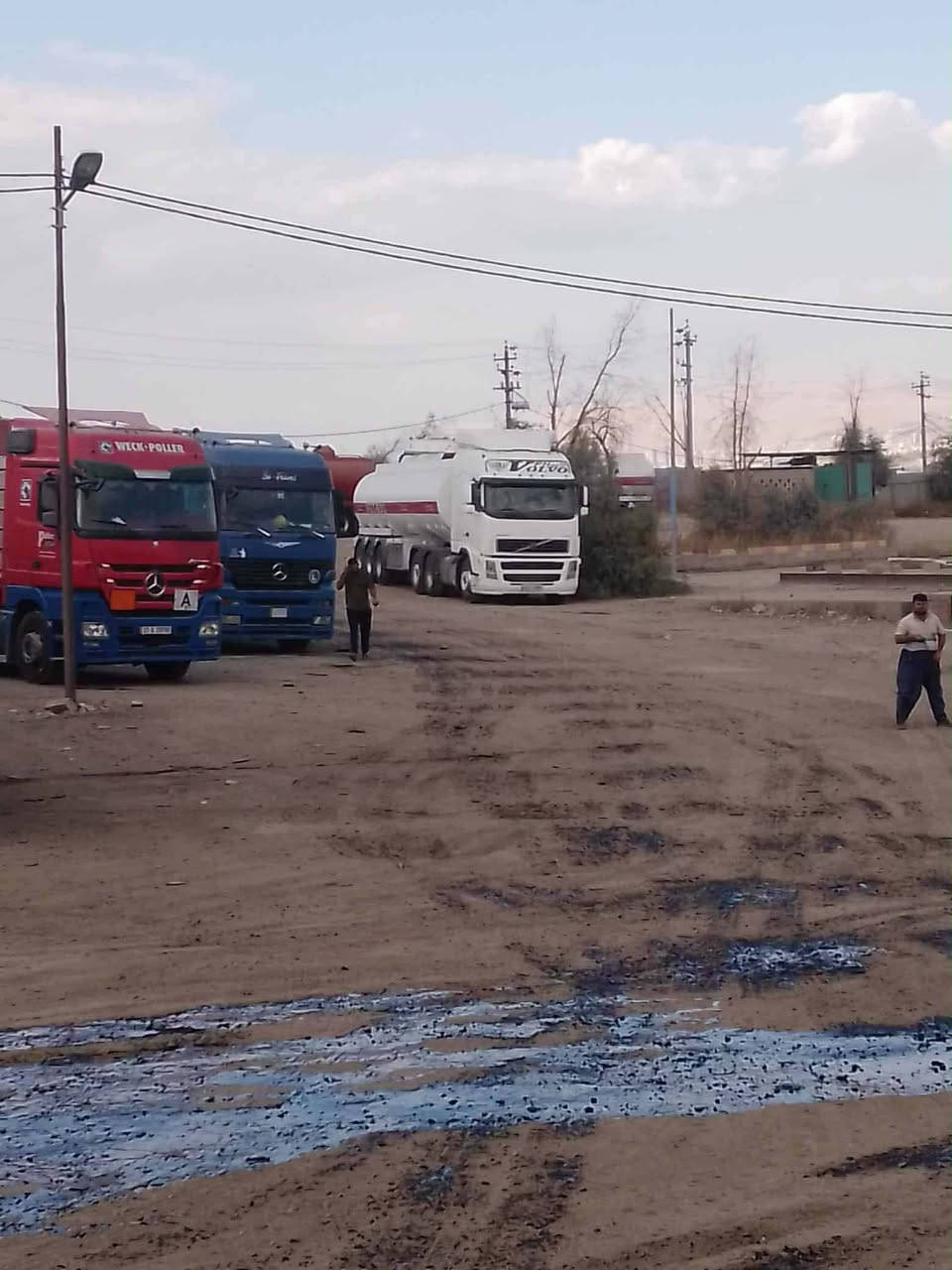 فولفو 2002 جي بي اس وطوناج كركوك وتشتغل على البصره سياره سنجل وهذا رقم صاحب السياره   ***********
