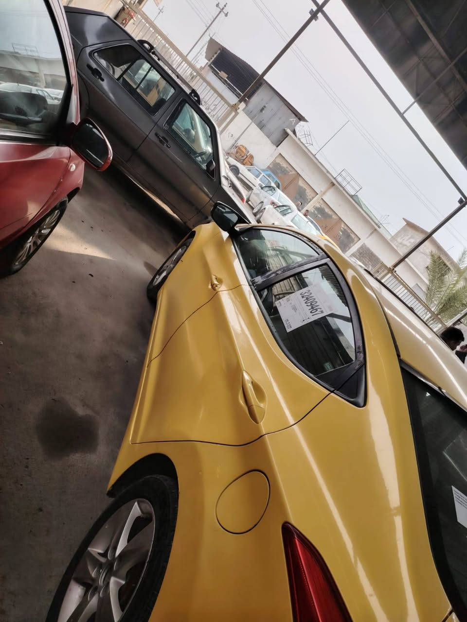 سلام عليكم النترا وارد امريكي 
مديل ٢٠١٢
كير محرك شرط طخم تاير طخم السياره كلو جديد 
فتحه صقف تحكم ستيرن مانع نزلاق هيتر كشنات ٤ ورا والكدم هيترات 
تبريد ثلج 
كابون بانزين رقم بغداد صاحبها بل موصل 
كشروع وطني غرامه وهيه صفرر 
ضرر جاملغ واحد بدون دواخل وسياره كدام لعين انطي شرط كلشي 
سعر ١١٢ وبي مجال قليل 

***********

***********
