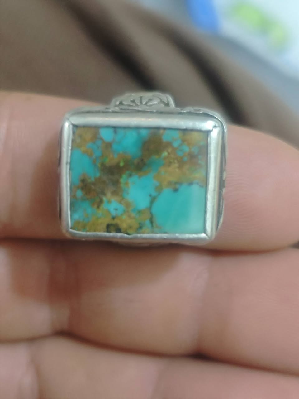 سلام عليكم شباب للبيع مكاني بصره 
توصيل ماكو رقم الهاتف ***********
سعر 75 قفل شباب مو شرعي لا يدخل خاص
