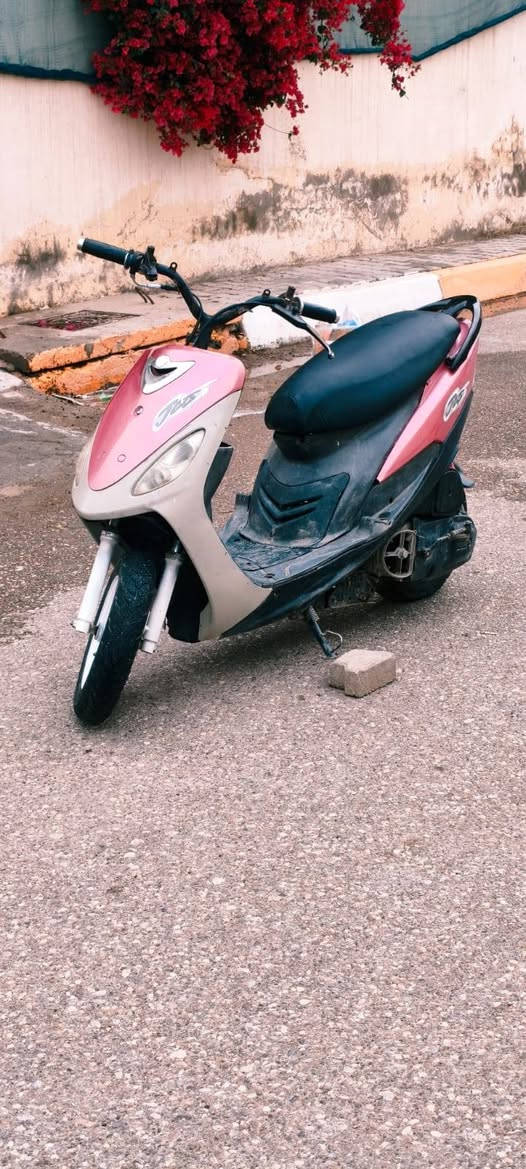 دراجه للبيع السعر 350 بيها مجال شويه حك جيه او دراجه كامله من ناحيه كهربائيات او البوشه 49 البلاد صلنصه fm دراجه كامله مكمله الدرجه شغاله سلف او هندر المكان ديالى بعقوبه تحرير مقابيل مدرسه سوريه يم جامع شهيدين رقم هاتف ***********
