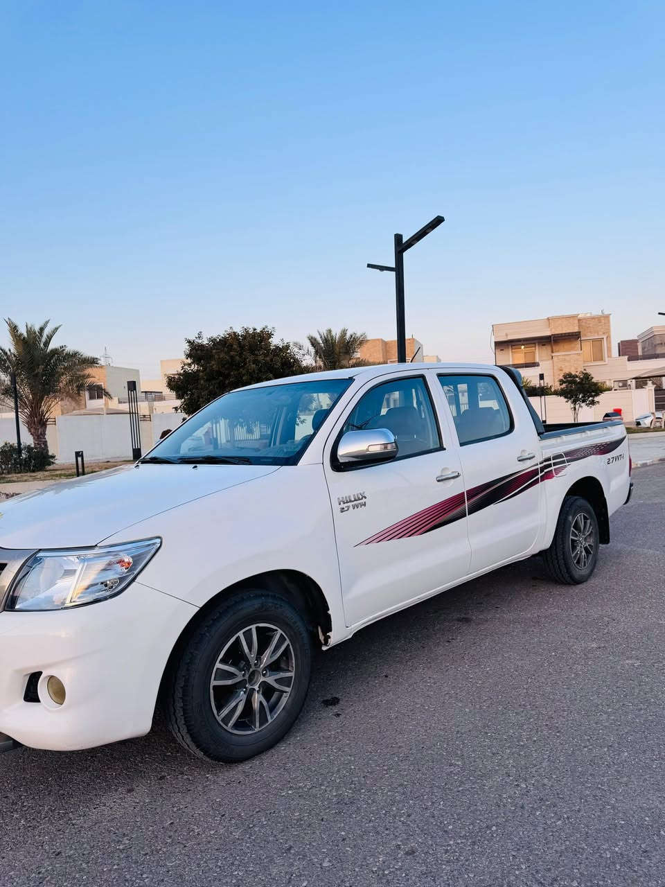 السلام عليكم
بيك اب للبيع 
كويتي موديل 2012
كير اوتوماتيك  
رقم صلاح الدين سنوية لل2028
كفالة عامة من الصبغ فقط شبرين بارد بالجامغ الخلفي الايمن
كير ومكينه ما مفتووح بالشرط 
ماشيه 188الف حقيقي
المكان تكريت 
السعر 215
***********
