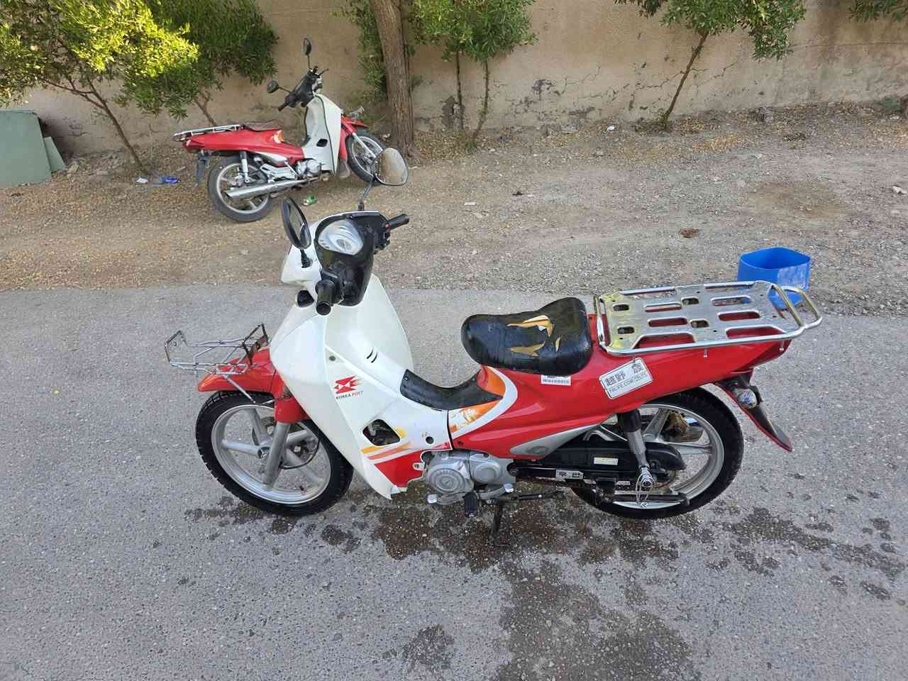 سرفيز للبيع كله كوري السعر ٦٠٠ وبي مجال ***********

