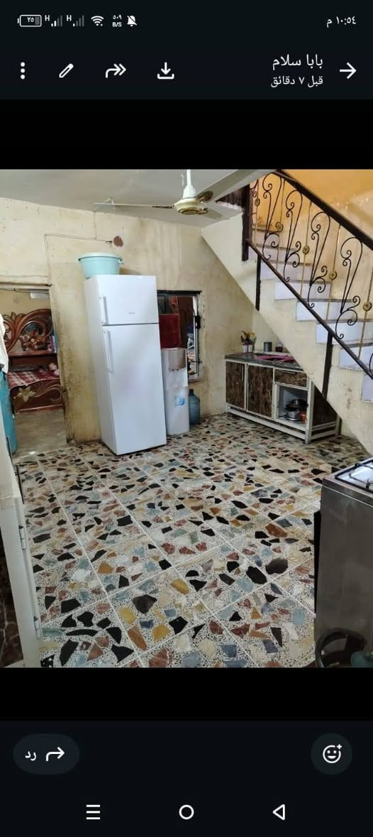 بيت للبيع مساحه 100 متر حي الاحرار قرب سوق الشمري 40 بيه مجال طابو صرف 
***********
