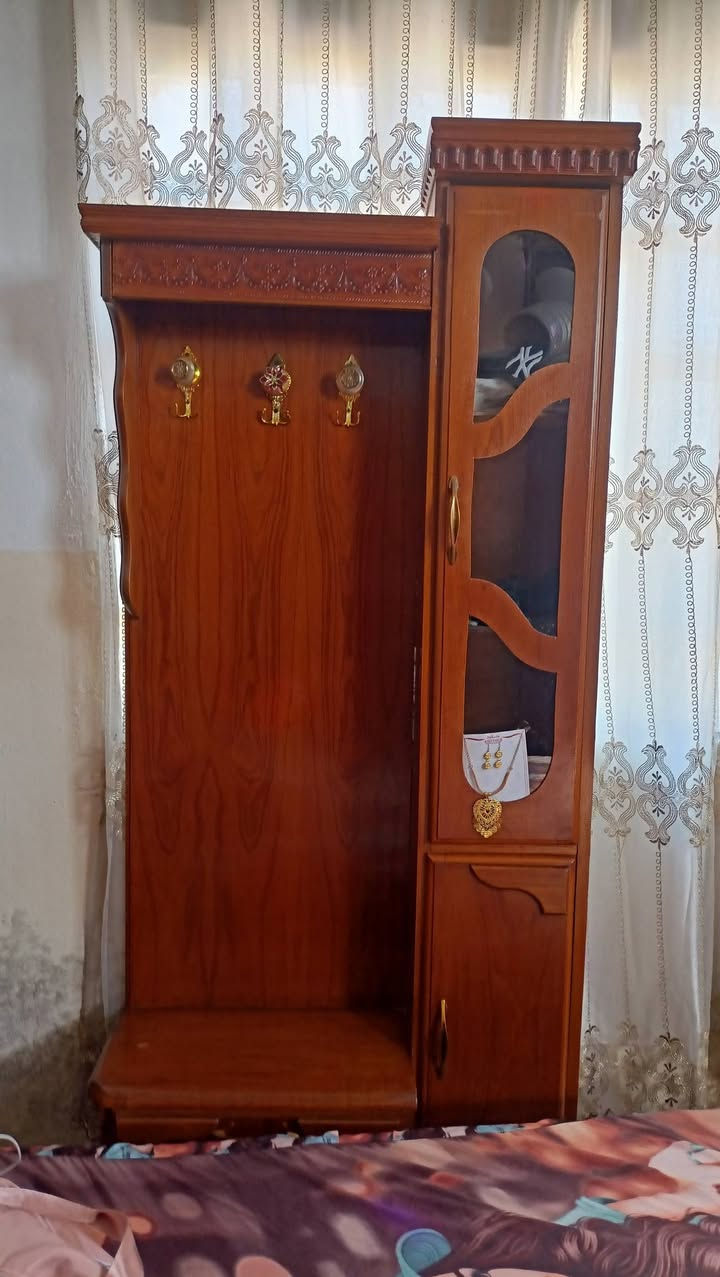 سلام عليكم
اخشاب صاج عراقي للبيع نضيف حيل 
السعر 400
لل استفسار اتصل على ***********
