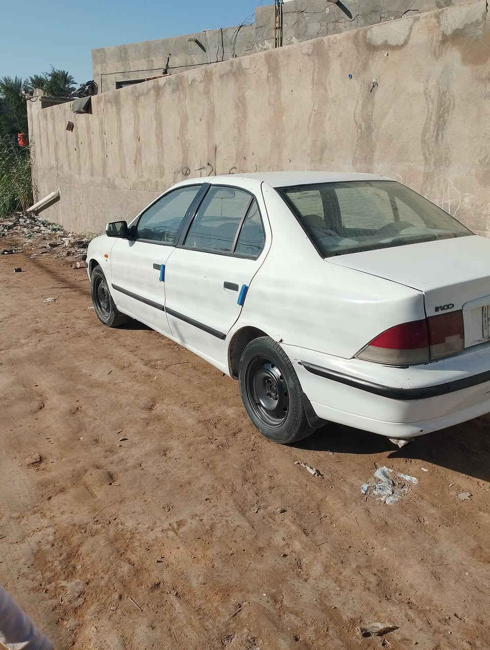 سمند 2011 رقم مثنى سنوية ساقطة تخم تاير نظافة مثل ما موجود بالصور بيها جاملغ أمامي بي تصليح والباقي شوف العين السعر 36 بيها مجال قليل مكاني ديوانية قضاء الشامية الخاص مغلق هذا رقمي  ***********
