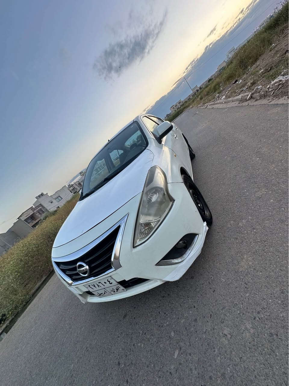 تكايه جوان بيخوينه وه انجا تيل بكه 
اوليات اوليات 
به ناو ناكريت 
وكاله ده كريت بس 
موديل ٢٠١٢  كامل كراوه به ٢٠٢٠
گير مكينه بشرت 
تبريد بشرت 
وه رگراو بشرت 
بيش كه پسه  
پشتي ليدراوه له حيمي هه يه فعص مرور ناكريت 
نرخي ٥٥مجاليكي برايانه 
***********

يرجى القراءة بعناية قبل الاتصال ⚠️
• الأوراق: أوليات (السيارة تباع بأوراقها الأصلية).
• الملكية: لا تُسجل باسم المشتري (ما تصير سنوي)، يتم البيع عن طريق وكالة فقط.
• الموديل: 2012 (محدثة بالكامل تحويل كامل إلى موديل 2020).
• الجير والمحرك (المكينة): بشرط الفحص.
• التبريد: بشرط الشغال والفحص.
• الرقم/الهزة: بشرط (السيارة مستلمة وجاهزة).
• حالة البودي (الهيكل):
• الرباط الأمامي (القمريات) سليم كبس.
• الجهة الخلفية تعرضت لضربة وتوجد آثار لحيم (تعديل باللحام)، لذلك لا تنجح في فحص المرور.
• السعر: 55 ورقة (5,500$ دولار) وبها مجال بسيط للأخوان.
للاتصال والاستفسار: *********** أربيل, العراق
