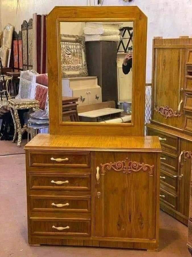 كناتير صاج ثقيل شغل نجارة توصيل وشد مجاني داخل بغداد للحجز والاستفسار مراسلة واتساب ***********📞 بغداد, العراق
