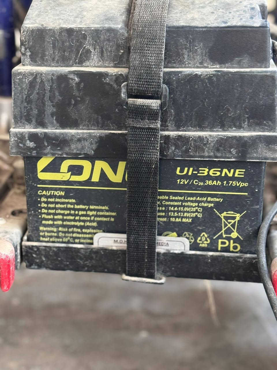 عربانه.  تركيه الباب الاول. مستعمل كلش قليل فقط بطاريه ما تشتغل لان متروكه
350 وبيه مجال للعلم سعره بالسوك من 7 إلى 8 اوراق
***********
