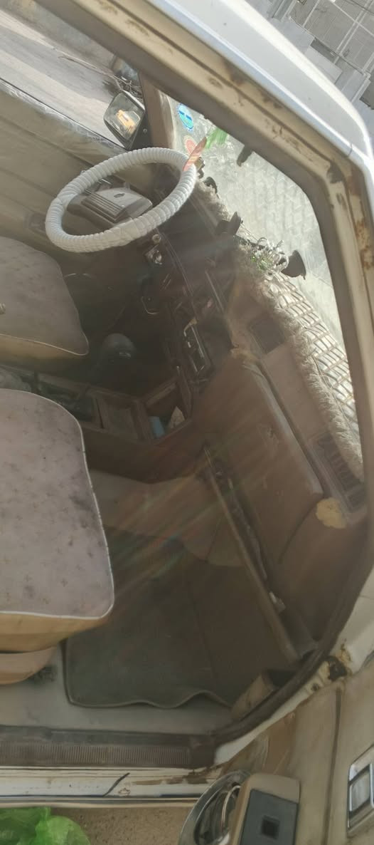سلام عليكم سوبرمديل 82مكينه وكير خير من الله رقم بغداد بسمي تحويل ثاني يوم ومكفوله منكص ومن ضربه من عده لموضحها مكان بغداد رقم الهاتف ***********
