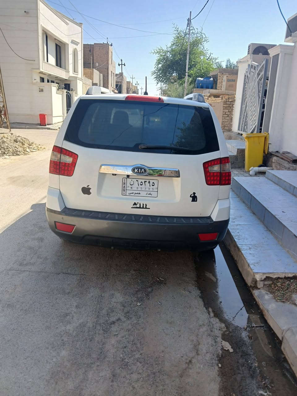 كيا مهافي ٢٠٠٩ فول مواصفات تخم تاير بيها صبغ بس قبق الصندوك باسمي السياره السعر ١٣٥وبيها مجال ***********

