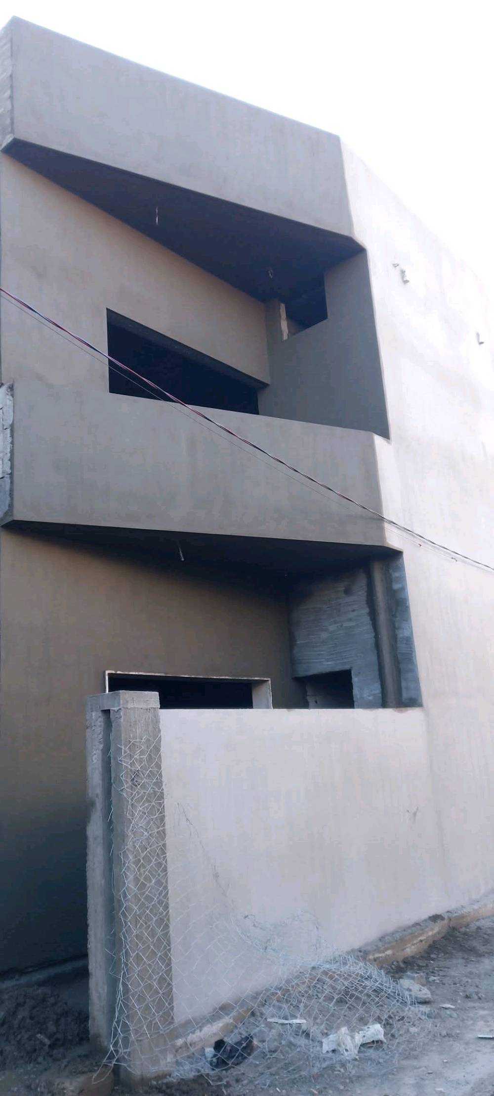 السلام عليكم اني اسطه لبخ اشتغل المتر ٣٠٠٠ القاط الواحد ول قاطين ٣٥٠٠ مكاني كركوك للستفسار هاذ رقمي*********** *********** اشتغل فقط داخل كركوك 