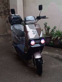 ماطور شحن للبيع 318 مواصفات معروفه الماطور نضيف حيل سرعتو 95 مثبت سرعه...