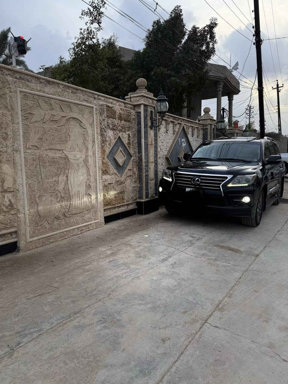 السلام عليكم للبيع
السياره باسمي تحويل مباشر. هزه جديده وكامله وفحص ورقم جديد  

لكزز 

مكينه وكير مكفولات بدون فتح 

تشغيل بعد 

السياره بريمي اصلي 

داخل بيجي

3 شاشات بلاديه 

موديل 12

مري شفط 

جكات 

كشنات تدفئه تبريد 

جنطه كهرباء

رادار

تحديد مسار 

بطرف جملغ  بارد بسيط باب سايق 

ومعروفه شنو موصفات الكزز يرادلها جريده متخلص 

العنوان بعقوبه 

لاستفسار اكثر هاتف غير متواجد نت فقط اتصال مراوس بجارجر 

***********
