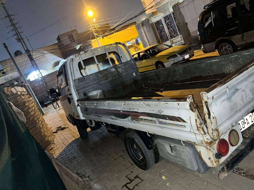 كيه للبيع الموقع النجف ميسان السيارة ما بيها نقص شغل واطلع وبسمنه السعر 70 ورقة الرقم للاستفسار ***********
