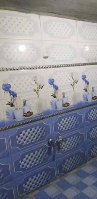 بيت للبيع مساحته 150 واقع حال 180 متر بيت طابق الارضي غرفه نوم وصاله و...