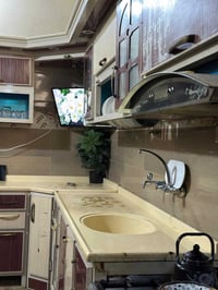 كاونتر للبيع • نضيف • شغلات بسيطة