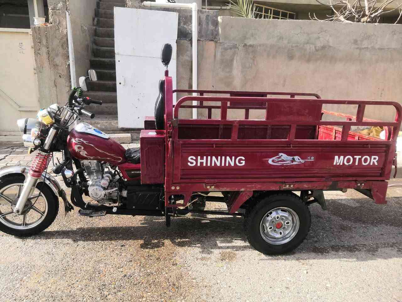 السلام عليكم شباب متاح ستوتة للبيع كامل مواصفات موديل 2021محرك 150 نكرت سلف او كهربائيات كاملة السعر مليون او 400او بي مجال للطيبين كامل منفيس  المكان كركوك حي العسكري التواصل عل رقم ***********تحياتي 🌏♥️
