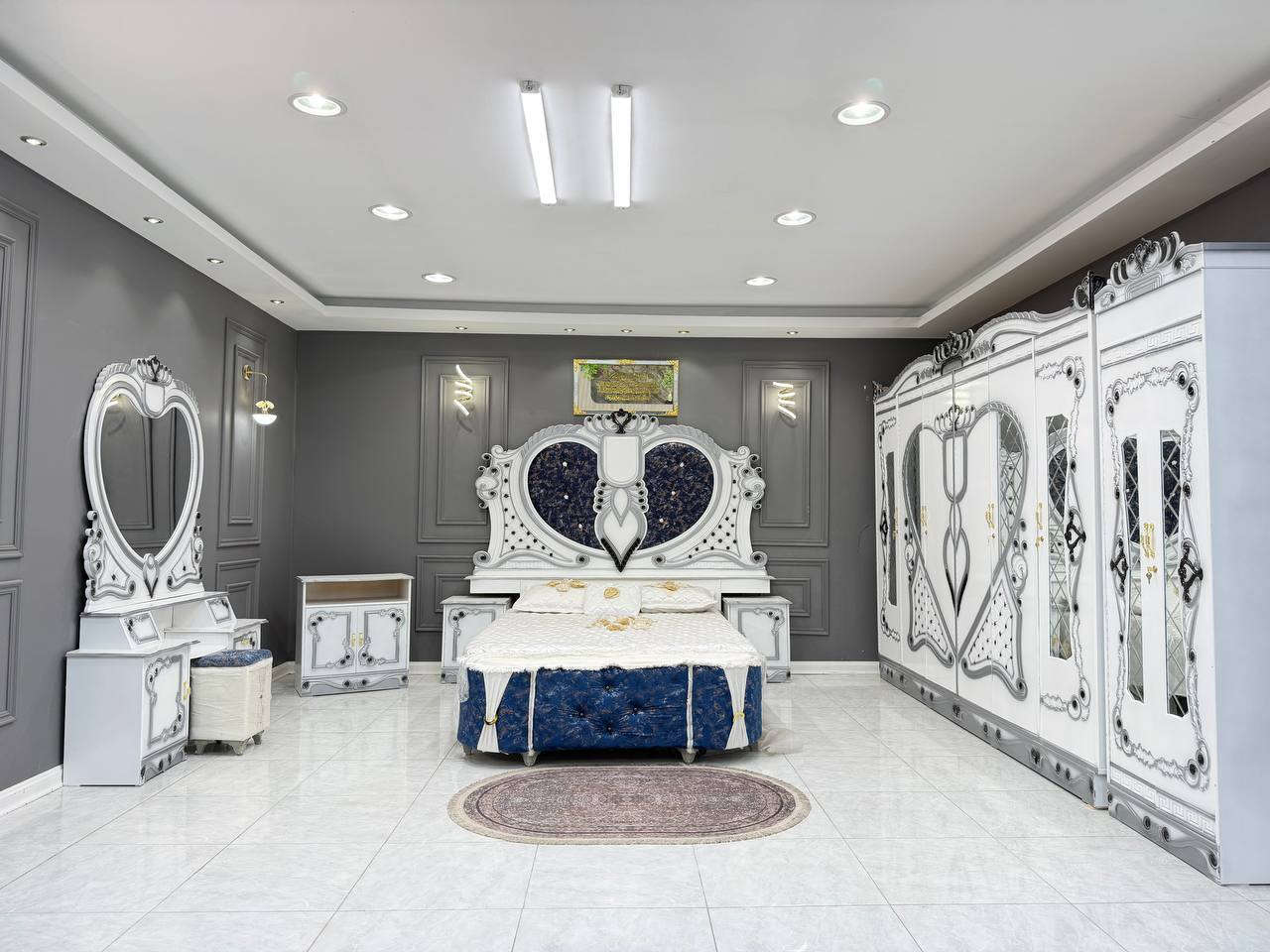 شركة الاوفياء قسم الغرف الصاج رقم 2
السعر بالخاص 

🔅تفاصيل الغرفة المرمري  ....

 خارج ٤ملم ام دي اف 🔺
وداخل صاج ٣ملم 
صبغ حراري  درجة اولى 

عدد القطع  ٧ قطع 😍
🔺1 //جرباية  قياس  ١٦٠ × ٢٠٠ 
🔺//ميز جانبي ايسر قياس ٥٠
🔺2// وميز  جانبي  قياس ٥٠
🔺3// زاوية ارتفاع مترين عرض ٨٠
🔺4// وميز بلازمه  
🔺5//وميز مراية ارتفاع مترين عرض ١٢٠
🔺6// وكنتور ٦ باب  ارتفاع مترين و١٥ طول ٣ متر و١٥

القطعه الثامنة حسب الطلب شازلون
سعرها بالخاص ❤️

(توصيل مركز بغداد )
التوصيل يشمل الشد مجاني 🔥
(اطراف )
باقي المحافظات حسب البعد
شازلون مخزن السعر بالخاص


**إذا كنت صاحب هذا الإعلان وتريد حذفه لأي سبب، رجاءا أرسل رسالة إلى الدعم الفني**