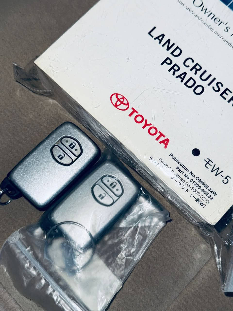 تيوتا برادو موديل 2011 وكالة شركة ساز مواصفات TXL
فول فول 6 سلندر السيارة مكفولة كفالة عامة ولا صبغ وبارد اسمي تحويل ثاني يوم 
سياره كامله لل اخير 
گير مكينه حداديه كفاله 
سياره كفاله عامه قطره صبغ مابيه حته دعاميه 
سياره ماشيه106 حقيقي كلش جديده احلى من صور بعد مكان السيارة اربيل 
ء*********** آسيا 
ء*********** كورك
