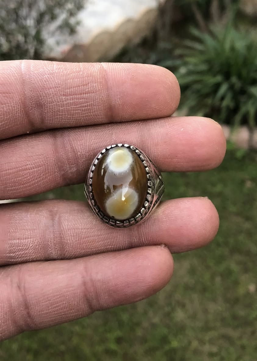 يا الله خاتم بحجر سليماني قديم صياغة يدوية ثكيلة قياس الخاتم 23 للبيع فقط يوجد توصيل


**إذا كنت صاحب هذا الإعلان وتريد حذفه لأي سبب، رجاءا أرسل رسالة إلى الدعم الفني**