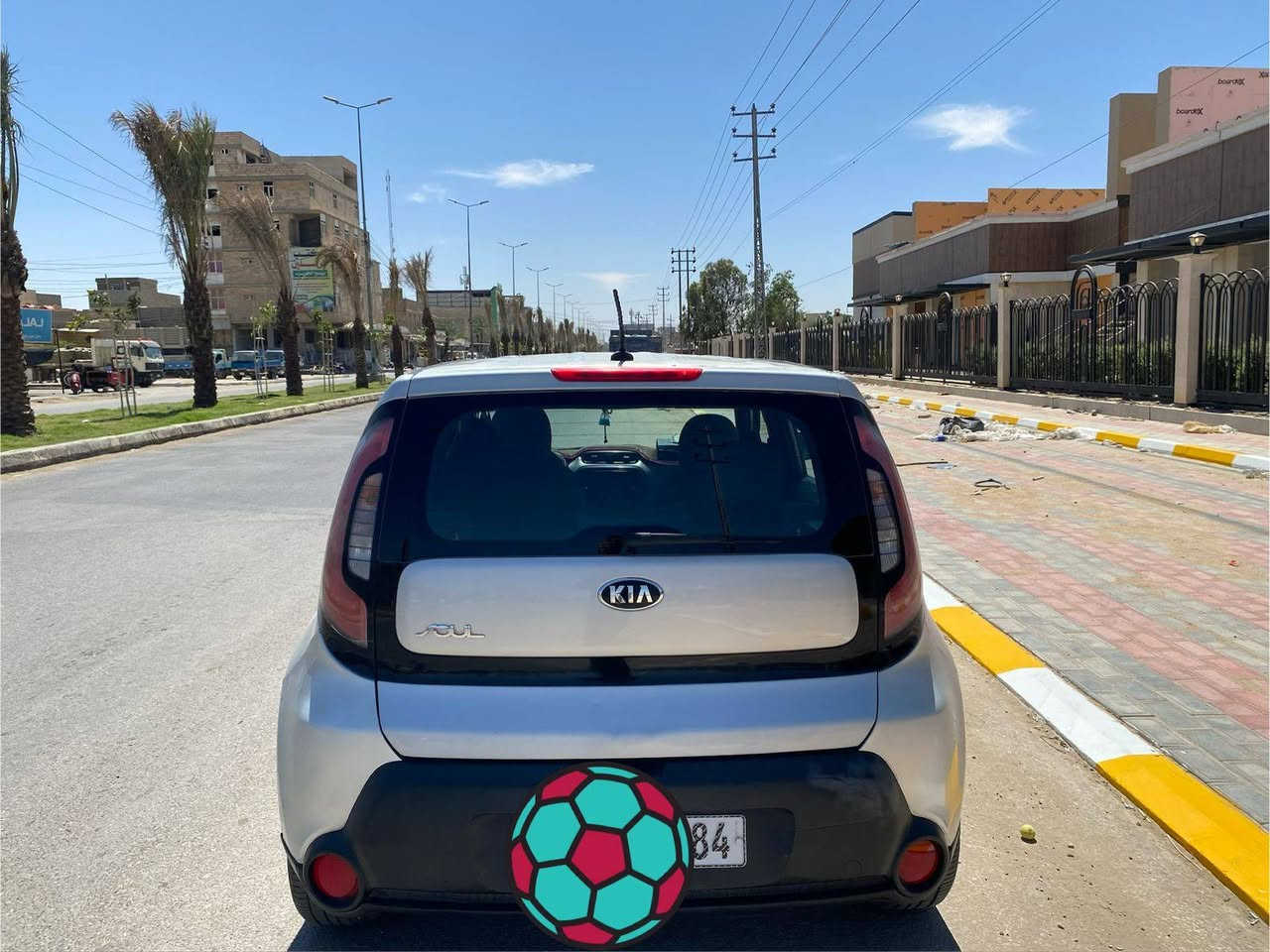 صول امريكي ٢٠١٥
مكينه ٢٠٠٠ جي دي 
صبغ عام جراد فقط عدى ضربه حوض الجنطه 
بأسمي رقم بغداد سنويه ٢٠٢٩ 
سياره جاهزه من كلشي اي نقص مابيه 
مكان السياره كربلاء 
السعر ٩٠ $ 
***********

