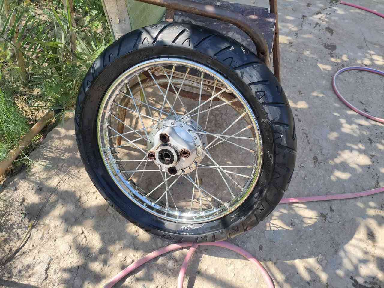 ويل خلفي للبيع كامل جيب وشد السعر 30 وبي مجال


**إذا كنت صاحب هذا الإعلان وتريد حذفه لأي سبب، رجاءا أرسل رسالة إلى الدعم الفني**