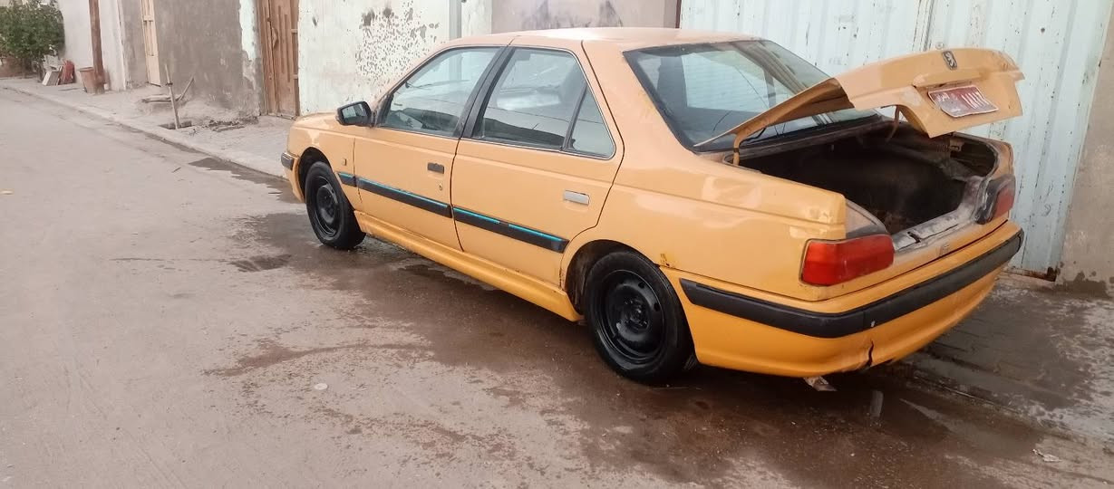 سياره بيجو باص للبيع موديل 2012 السعر 12 مكان نجف سياره جاهزه مكينه وقير جدد كهربائيت رقمها صدامي ما واصلين راعيها ما واصلين ***********
