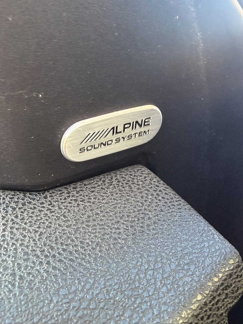 السلام عليكم
جارجر جي تي 
موديل ٢٢
رقم اربيل 
السياره كفاله عامه كلين
السياره كندي
لون سموك 
ويل ١٨
ماشي٤٩
السياره جاهزه كله بلادي شرط
مكان السياره بصره كرمه علي
الاتصال *********** او وتساب السعر ٣٠٠ورقه
