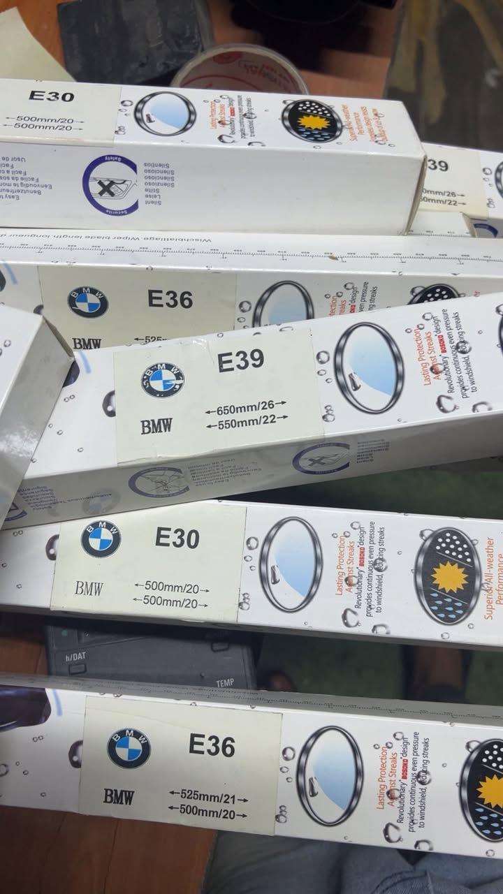 السلام عليكم 
بفضل الله سبحانه وتعالى وصلة حاوية نواعم 
اي كتف رباعي بالف دينار 
مساحات جميع الاحجام ١٠الاف دينار 
كراج ابو ادم 
بغداد حي اور علوة زويني مقابل دجاج البركة 
متوفر توصيل كافة المحافضات 
حجي ادم 
***********
