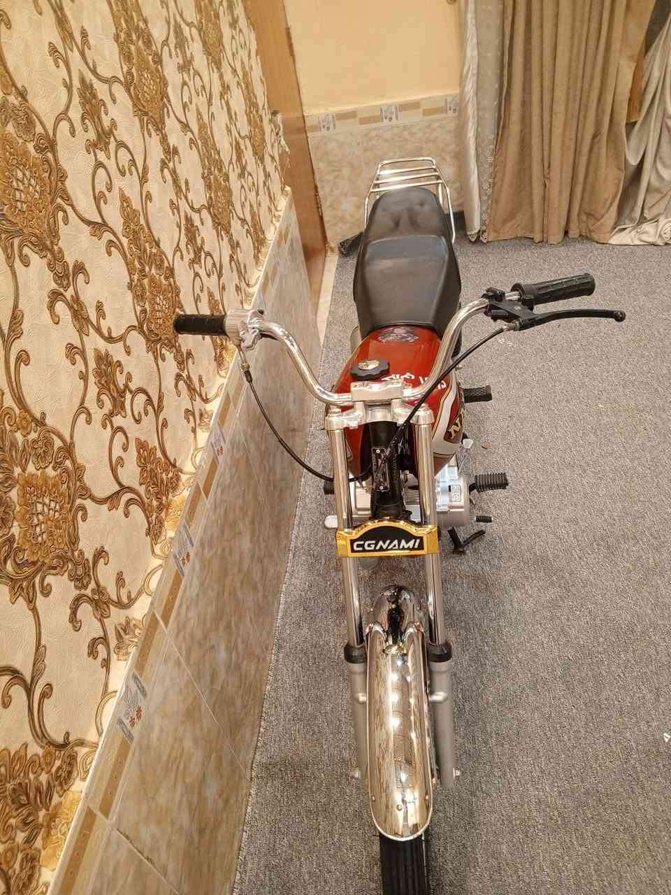 سلام عليكم شباب دراجه نامه للبيع ماصارلهه شهر من تعمرت دراجه نضيفه ارواق سكنرر 7 اوراق ويه المكاتبه لون احمر العنوان بصره الجزيرة قرب جسر خالد السعرر 750 🔒 والمو شراي لايراسل رقم موجود وتساب ***********
