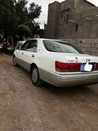 ملكه • موديل ٢٠٠٠ • مكينه ٢.٥