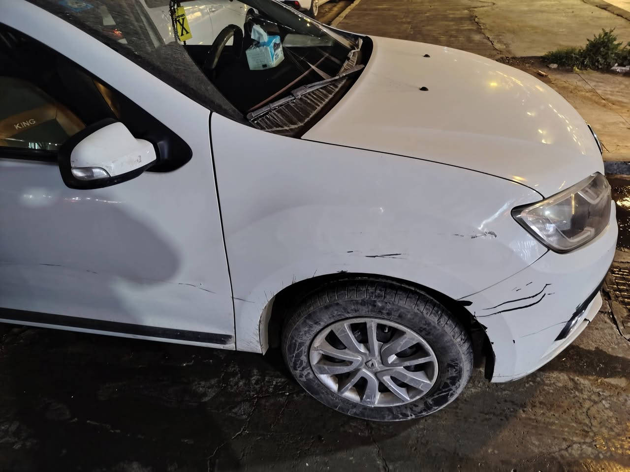 السلام عليكم رينو سنبل 2020 محرك 1600سيي علئ كد البيت وشغلاته ومكفول كير ومحرك وتايرات نظيفة والكشر مكفول بس الملاحظات مرفقة بالسونار 85 ورقة وبيها مجال للطيبين ان شاء الله
*********** حسن
