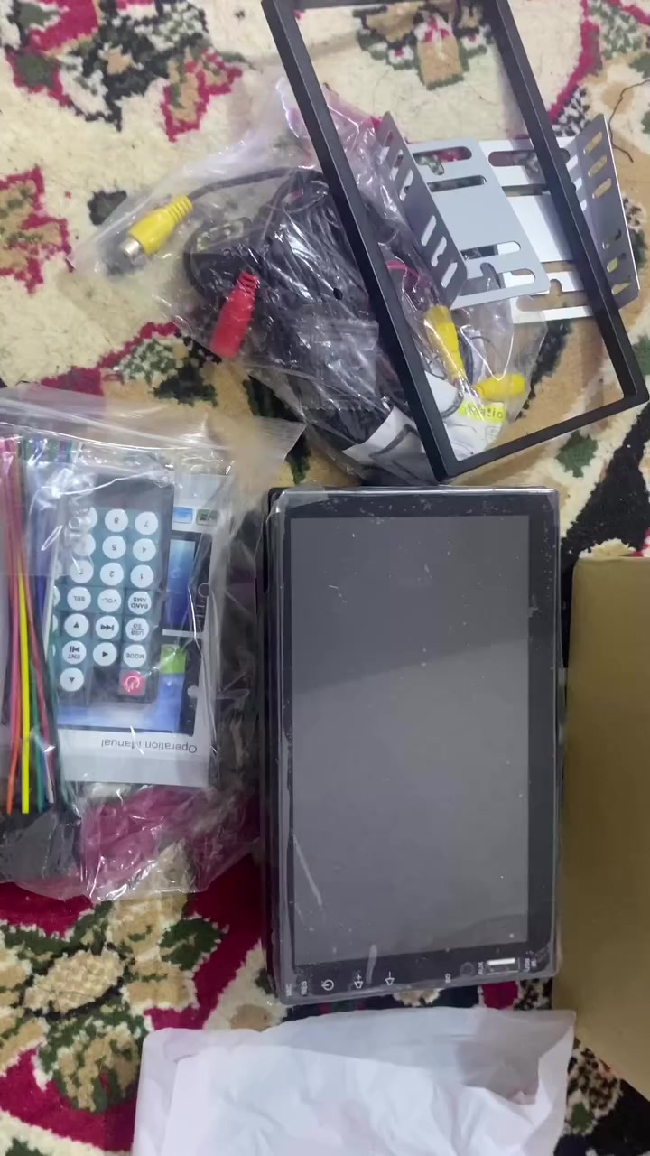 للبيع شاشة سيارة مع كامرة مالتها.  جديدة لك عير مستخدمة


**إذا كنت صاحب هذا الإعلان وتريد حذفه لأي سبب، رجاءا أرسل رسالة إلى الدعم الفني**