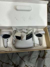 للبيع   نظارة الواقع الافتراضي  Quest 2  ذاكر 256   نضافه  فول   استخد...