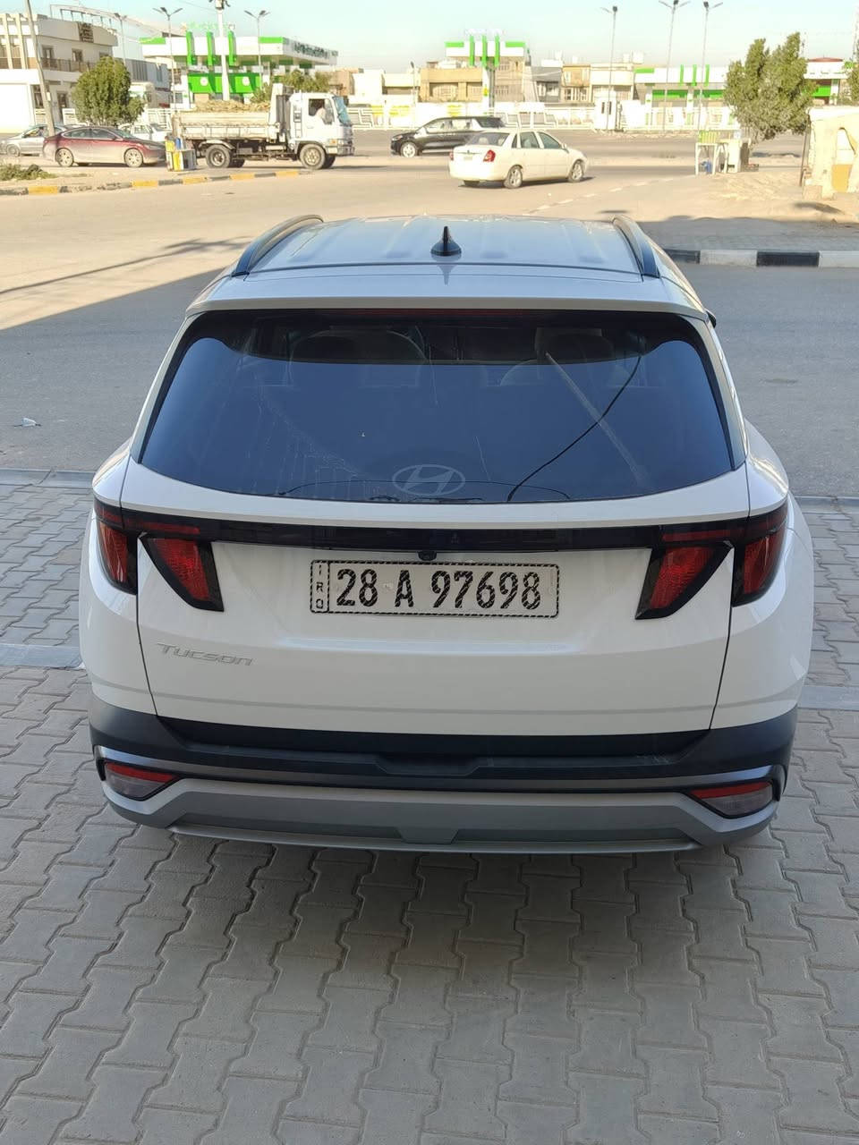 🚗 للبيع: توسان 2025 وارد أمريكي 🇺🇸
🔹 الموديل: 2025
🔹 الوارد: أمريكي
🔹 الممشى: 20 ألف مايل فقط
🔹 الرقم: مرقم شهداء – تستلم وكالة
✨ المواصفات:
شاشتين (3 + 12 إنج) متصلة
تبريد شاشة منفصل (قطعتين)
داخلية لون أبيض فخم
تدفئة كشنات
بصمة + تشغيل عن بعد
رادار أمامي وخلفي
كاميرا 360 درجة
Auto Brake (فرملة طوارئ)
حساسات 360
نقطة عمياء
تنبيه حركة خلفية
نظام المحافظة على المسار
⚠️ الضرر:
ضربة أمامية (بنيد مبدل)
تفصيخ (مصلح)
💰 السعر،185$ وقابل للتفاوض
📍 الموقع: النجف الأشرف
📞 رقم الهاتف***********
