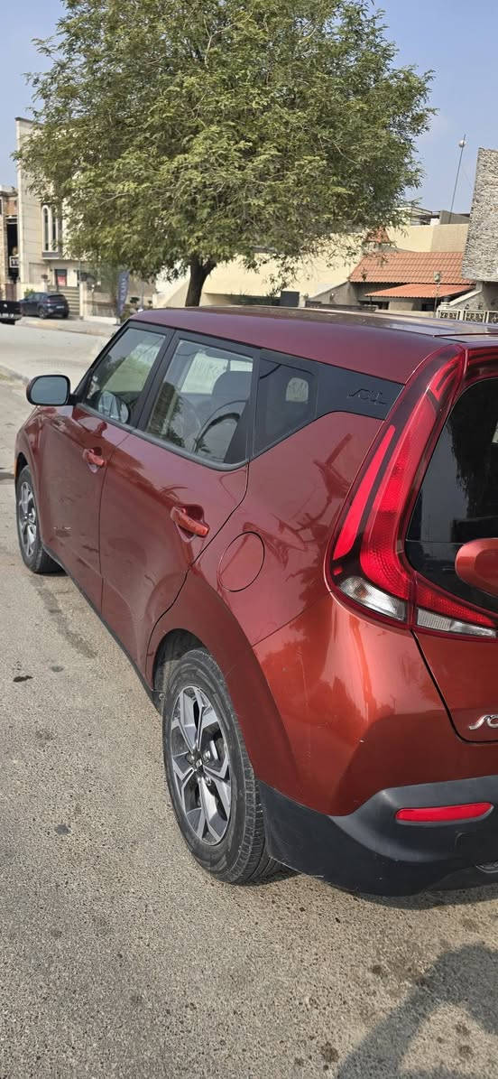 صول 2020
رقم اربيل

 هزة وفحص وتحويل كله جديد 

جميع الايرباكات سليمه

رقم بغداد

باسمي

ماشية ٧٤مايل

محرك ٢٠٠٠دوش

شاشه فول تحكمات

كامره

تحكمات ستيرن كامله

نظام نورمل+سبورت

لون مشمشي مميز

كروس سرعه

سماعات محيطيه بالكامل

تبريده ثلج

السيارة على اخر حبه اي نقص مابيه تشغل وتطلع

حادثه فقط بنيد مصبوغ بسيط جدا حادثه بدون دواخل

مكانه بغداد الكرخ قرب حي الجهاد

***********

السعر ١٣٠ وبيه مجال وماكو هيجي نظافة وحادث قطعه بهذا السعر بس لان مستعجل على بيعته وبالعافيه التصير من نصيبه
