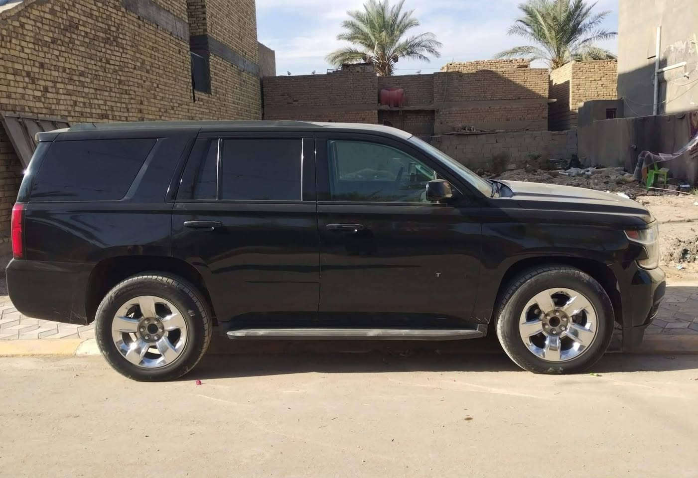 8 سلندر2018
كشنات جلد
كراسي اثنينهن كهرباء 
كراسي خزن ميموري
كراسي تدفئه+تبريد
رادار
سائق آلي
تنبيه داتا شو
فول تحكم استيرن
شاشة عرض الاعطال
صندوق كهرباء شفط
دبل حساس أمامي + خلفي
بدل كهرباء (تحكم كهربائي البريك+البنزين)
شاشه اماميه كبيره اصليه
كاميرا خلفيه اصليه 

*مكفوله من اي عيب شرعي

للاستفسار الاتصال على الرقم 

***********
***********
