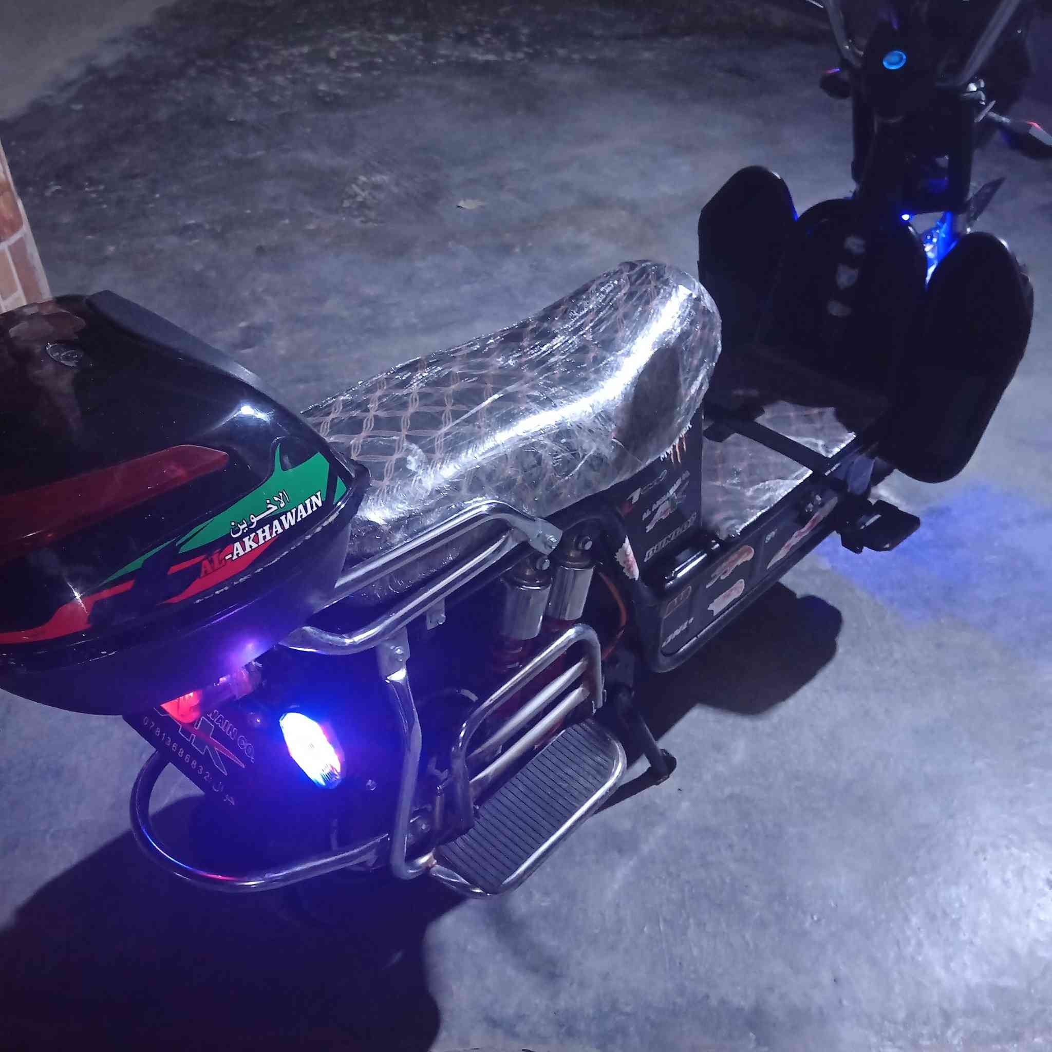 السلام عليكم هارلي جديد موديل ٢٠٢٤ بطاريات جديد شرط على فحص السعر ٦٥٠ بي مجال
***********
