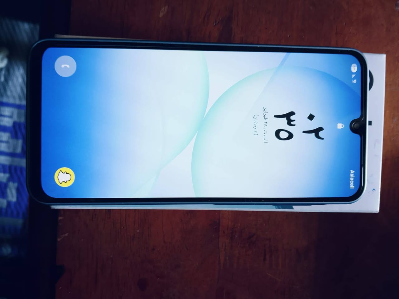 السلام عليكم تليفون جديد مستخدم عشره ايام مكان بغداد سعر 400 وبي مجال بسيط ***********
