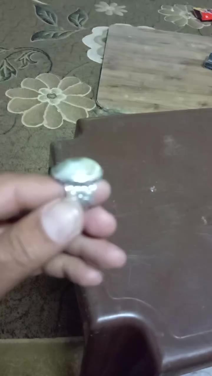 محبس السلمني قديم ما اكول السعر للبيع العنده سعر يكول بل تعليقات صيغه يدوي شغل موصل سوق النبي  ((اسلمني معطاف))


**إذا كنت صاحب هذا الإعلان وتريد حذفه لأي سبب، رجاءا أرسل رسالة إلى الدعم الفني**