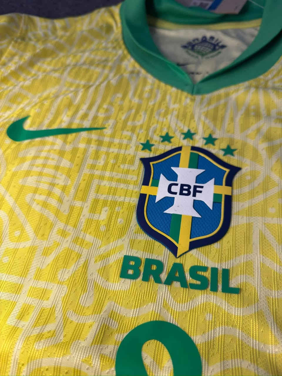 منتخب البرازيل اصلي علشرط تفحص خامه لكيرا فول شرط وكاله صنع في البرازيل قياس M


**إذا كنت صاحب هذا الإعلان وتريد حذفه لأي سبب، رجاءا أرسل رسالة إلى الدعم الفني**