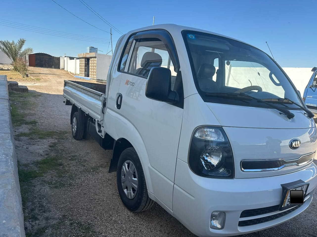 السلام عليكم كيه معروضه للبيع موديل 2016 ماشيه 150الف حقيقي رقم بغداد انكليزي مكفوله كفاله عامه مابيها اي نقص ومامتعوبه معروضه ب118 مكانهاا الانبار الرمادي للتواصل ***********
