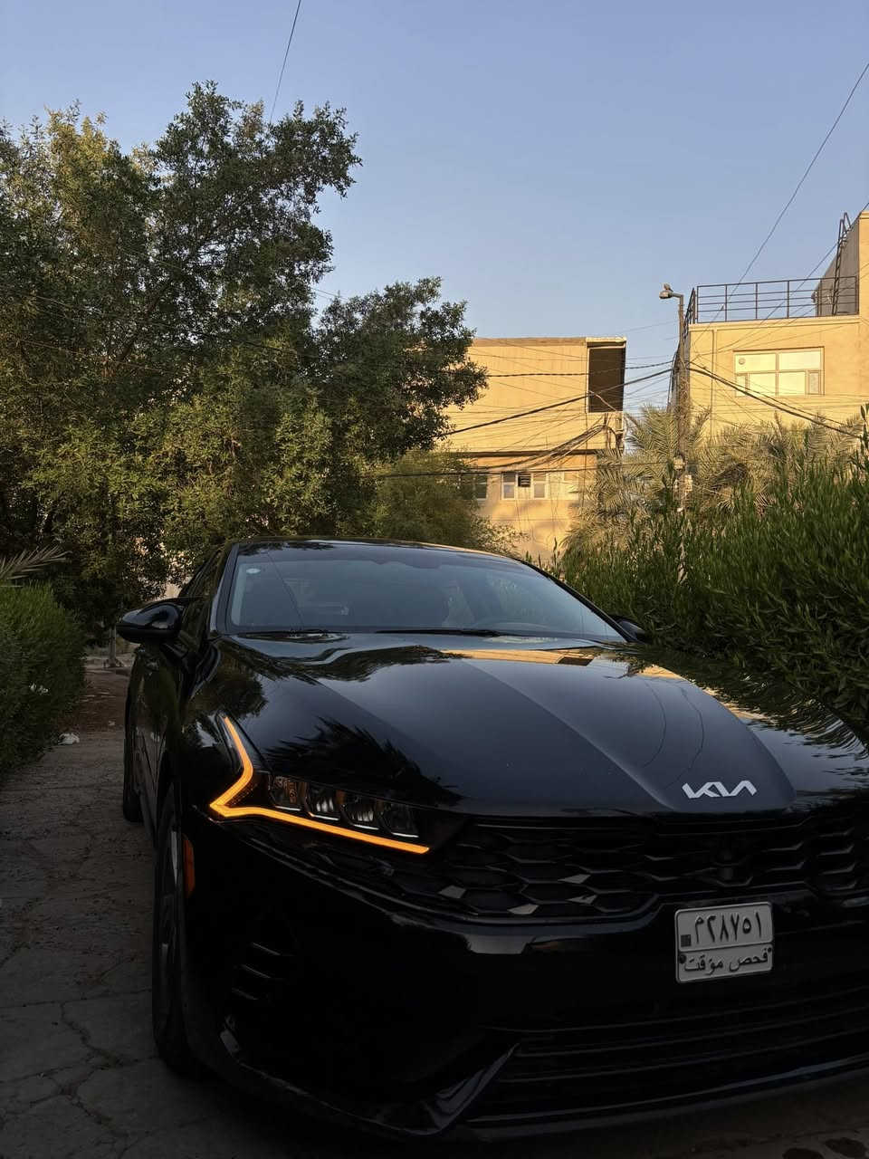 عروض جوه السوك😉
كي فايف لون اسود موديل 2023 
فئه EX 
ماشيه 64 الف كيلو 
سعر 125 $ ✅

للتواصل على الرقم 
***********
