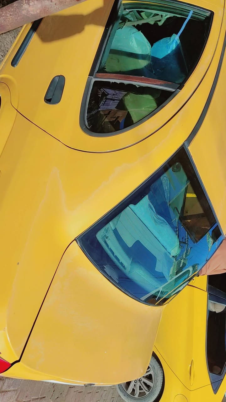 طيبةمديل 2016 سيارة جديده مكينه وكير نضيفات مال شركة تبريد كهربائيات كله شغالة سياره ما عايزه برغي تخم تأير وبسمي تحويل ثاني يوم سعر 48وبيه مجال لطيبين رقم الهاتف ***********
