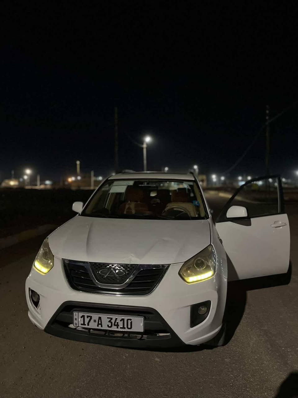 تیکو موديل ۲۰۱۳ كير كهربائي سيارة داخلها نضيفة ماشية ١٣٧ سيارة باسمي سنوية باسمي بيها اخياس شي كلش بسيط يعني بس لون

لون داخلها رصاصي وبيجي

وسيارة لون ابيض

فتحة بل قمارة  السعر 60بيه مجاال 
تصال ***********
