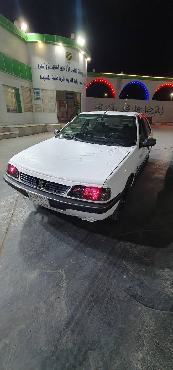 السلام عليكم بيججو ٤٠٥ كفالة عامه سيارة جديده كلش بحالة الشركة سعره 39 مكاني بلبصرة بلقبله بيع مستعجل اخوان ***********
