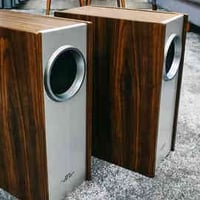 سماعات اكاي • نظافة ٩٠٪ • بغداد المشتل