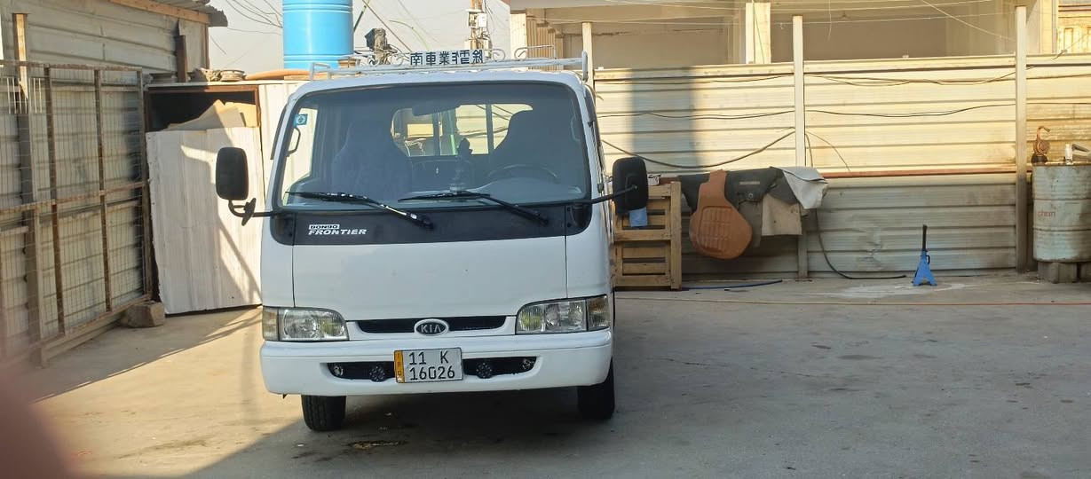 سلام عليكم شباب كيا فونتير موديل السيارة تحويل ث2000 بسمياني يوم بيها مكانات صبغ نواقصها شي بصيط السعر 65 اوبيها مجال مكاني بغداد للا تصال ***********

