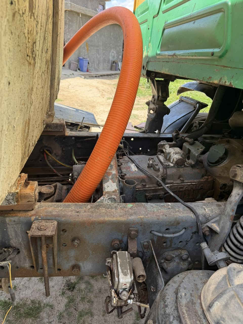 سلام عليكم دنكر للبيع حموله جاهز لشغل 16الفًً محرك 6مكان. واسطً العزيزيه سعرً 80وبي مجال اتصل وتدلل ***********
