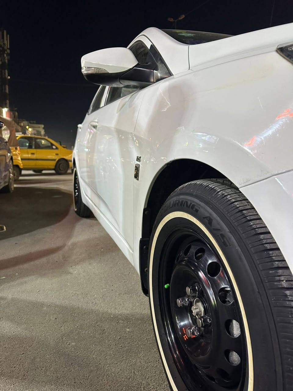 متاح اكسنت 2011خليجي فول مواصفات واحد على واحد بيهه باب مبدل تفصيخ بلادي ربع لبنيد صبغ ودوسه صفحت ليمنه بيه صبغ مكينه كير مكفولات تخم تأير جديد رقم بغداد نكليزي بسمي شرط تحويل حداديه جديده امامي خلفي مكاني بغداد رقمي***********سعر95
